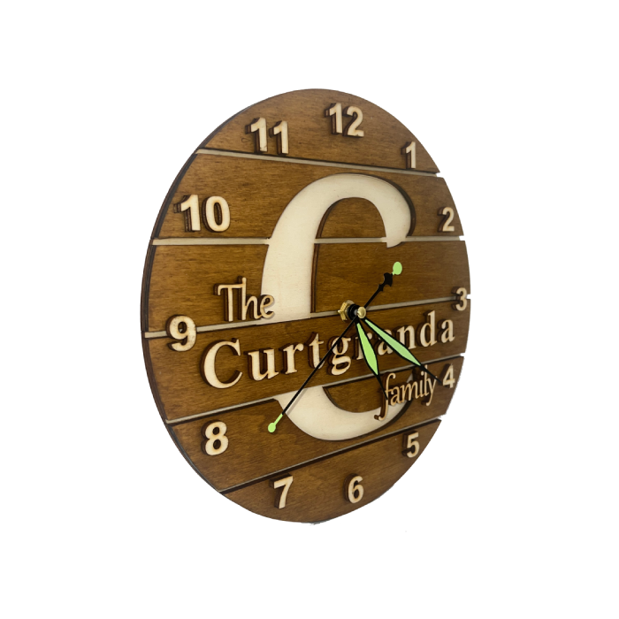 Orologio "The Family" personalizzato in legno